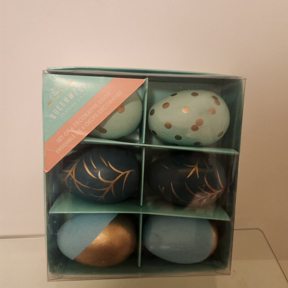 Queen West NIB Set of 6 Decorative Eggs Green and Gold